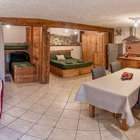 Appartement La Maison De Karen The Deer House Gignod
