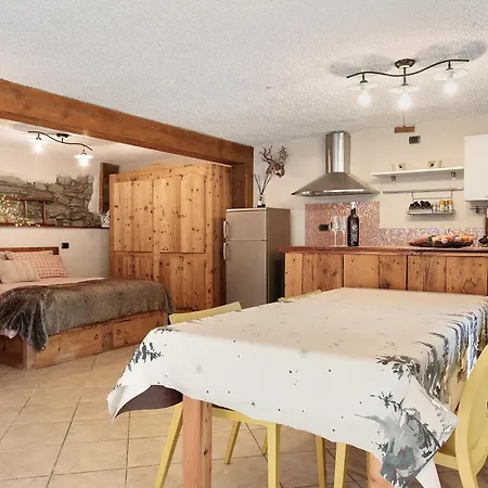 Apartment La Maison De Karen The Deer House *