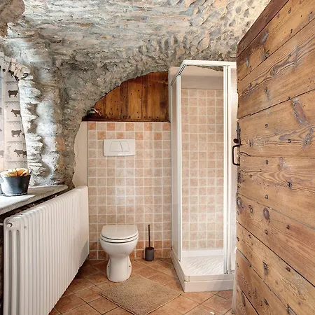 La Maison De Karen The Deer House Gignod